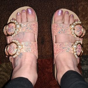 New In Box Pink Bling Sandals